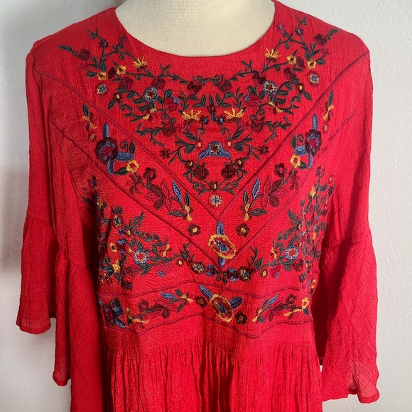 Umgee Red Embroidered Babydoll Bliss Bohemian Dress with Bell Sleeves Size Large - Picture 4 of 10